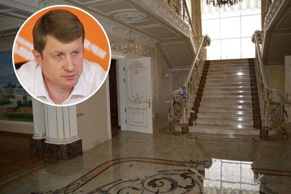 У экс-министра дорог Ставрополья нашли особняк за 158 млн. рублей